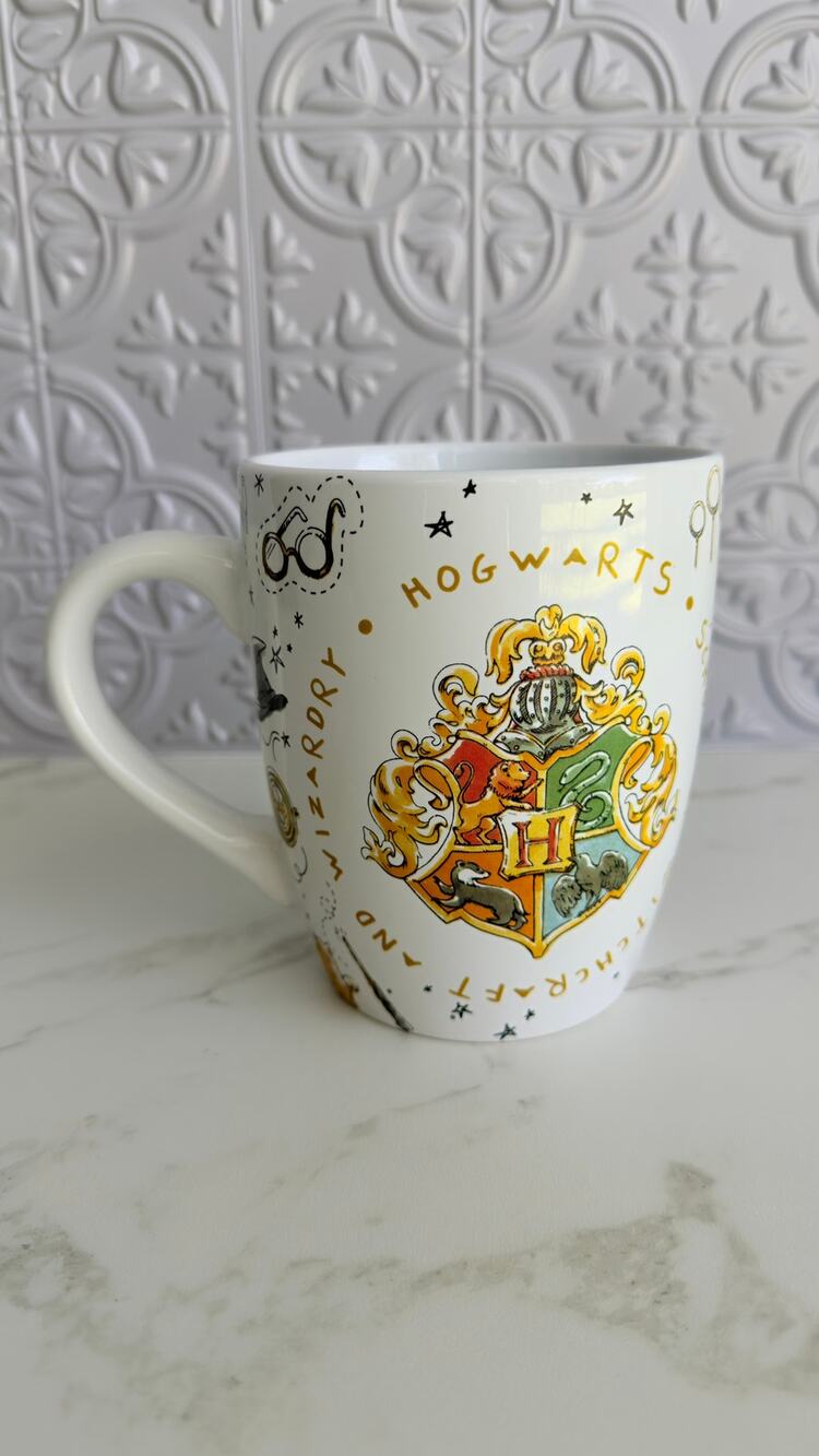 Harry Potter Hogwarts Crest Ceramic Coffee Mug 25oz Silver Buffalo New